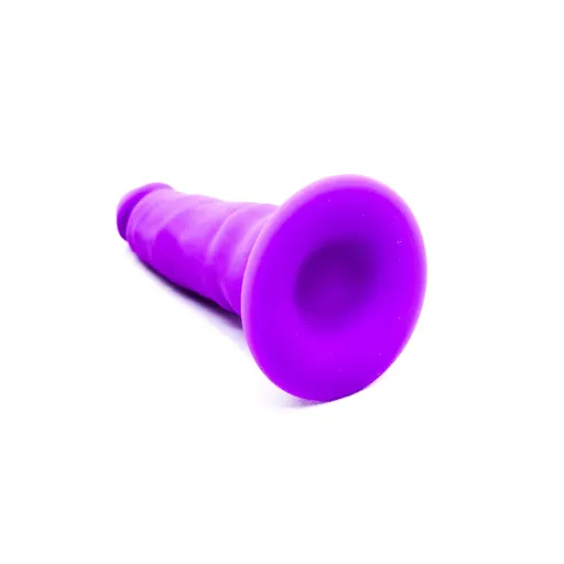 Beginner Techniques: Learning to Use the Smallest Dildo Comfortably
